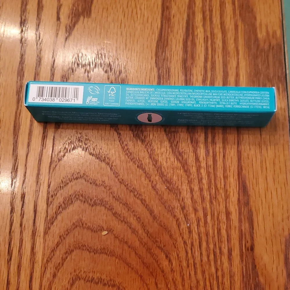 Thrive Causemetics Infinity Waterproof Eyeliner - Black - Picture 3 of 5